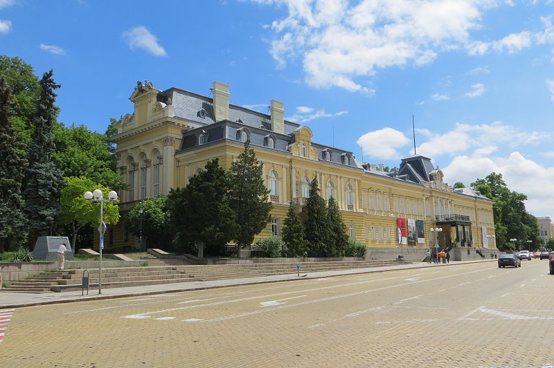  Коя е тази културна забележителност